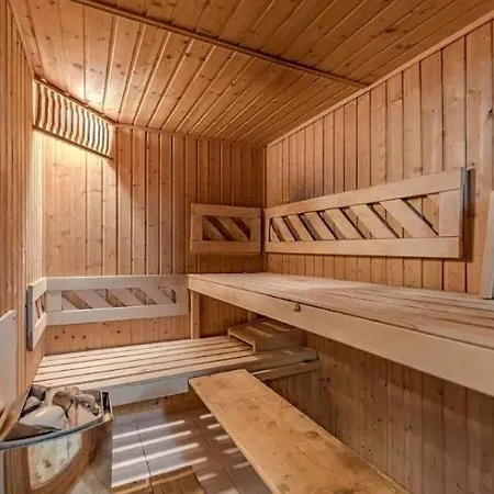 Chalet En *