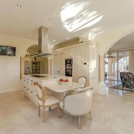 Chalet En